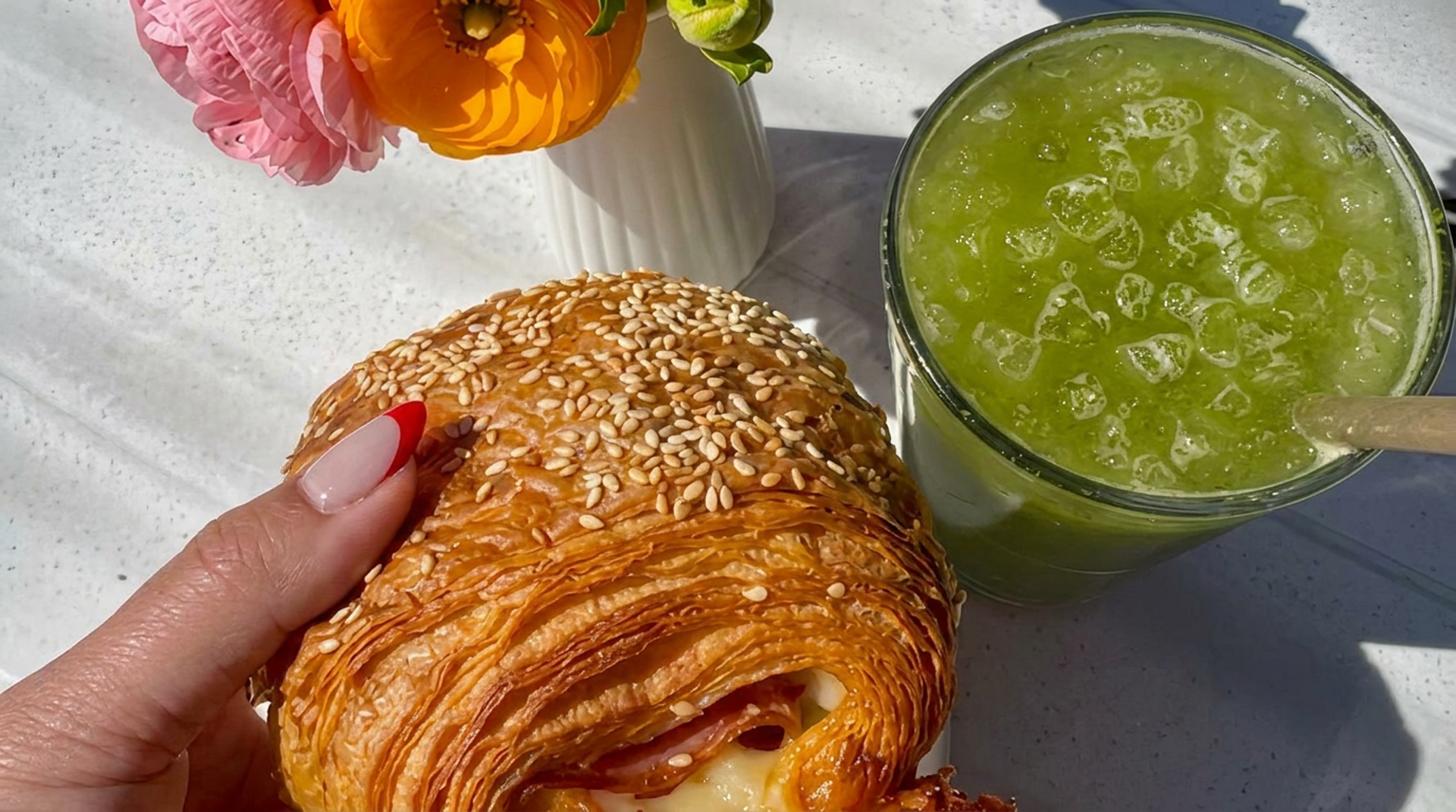 Breakfast and lunch favorites